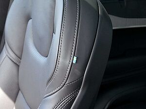 Volvo  T8 Ultra Dark Plug-In Hybrid AWD