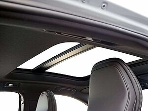 Volvo  T8 AWD Ultimate Dark AWD