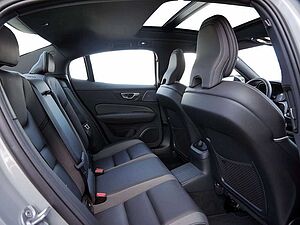 Volvo  T8 AWD Ultimate Dark AWD