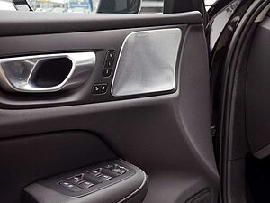 Volvo  T8 AWD Ultimate Dark AWD