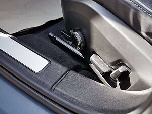 Volvo  T8 Twin Engine AWD R-Design LED PANO 360°