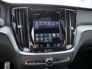 Volvo  T8 Twin Engine AWD R-Design LED PANO 360°