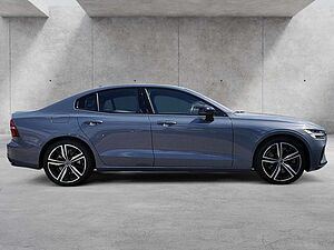 Volvo  T8 Twin Engine AWD R-Design LED PANO 360°