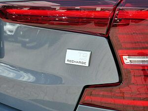 Volvo  T8 Twin Engine AWD R-Design LED PANO 360°