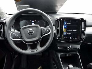 Volvo  T4 Inscription Expression Recharge LED