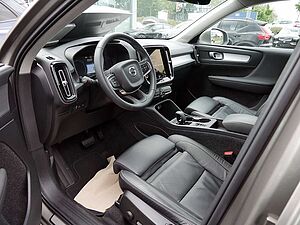 Volvo  T4 Inscription Expression Recharge LED