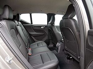Volvo  T4 Inscription Expression Recharge LED