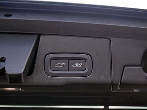 Volvo  T6 Inscription Expression Recharge AWD