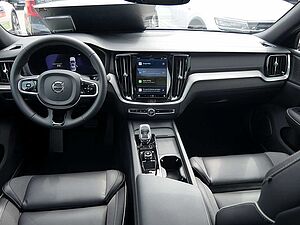 Volvo  B5 Benzin AWD Ultimate Dark