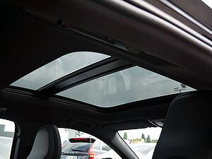 Volvo  B5 Benzin AWD Ultimate Dark
