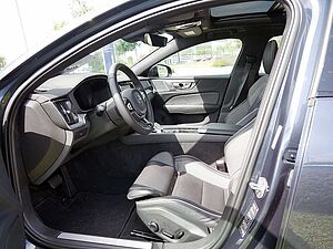 Volvo  B5 Benzin AWD Ultimate Dark