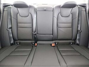 Volvo  T8 Twin Engine AWD Ultimate Dark Plug-InE6