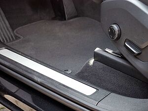 Volvo  T4 Momentum Pro SHZ KAMERA H/K NAVI LED