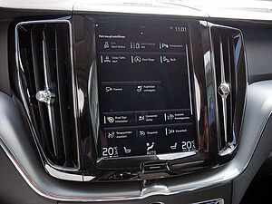 Volvo  T4 Momentum Pro SHZ KAMERA H/K NAVI LED