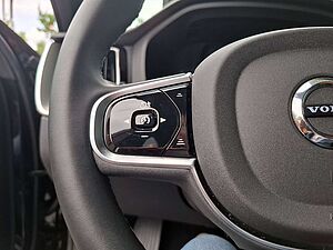 Volvo  T6 Plus Dark Recharge Plug-In Hybrid AWD