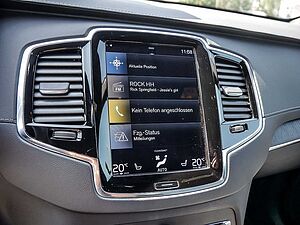 Volvo  2.0 Plus Bright Recharge Plug-In Hybrid AWD