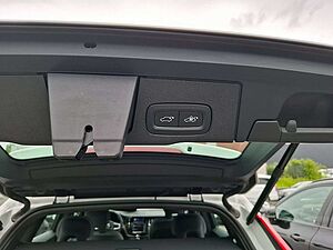 Volvo  B4 Inscription AWD FACEL. STANDHZ LED
