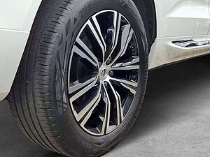 Volvo  B4 Inscription AWD FACEL. STANDHZ LED