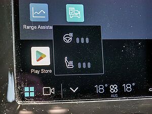 Volvo  Pro Recharge Pure Electric 2WD ACC LED