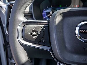 Volvo  Pro Recharge Pure Electric 2WD ACC LED