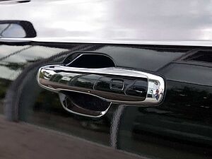 Volvo  2.0 Plus Bright Recharge Plug-In Hybrid AWD