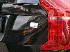 Volvo  2.0 Plus Bright Recharge Plug-In Hybrid AWD