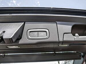 Volvo  T8 Recharge Inscription Expression Recha
