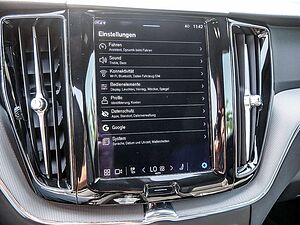 Volvo  B4 R-Design PDC SHZ FACEL. STANDHZ LED