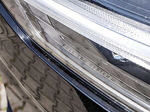 Volvo  B4 R-Design PDC SHZ FACEL. STANDHZ LED