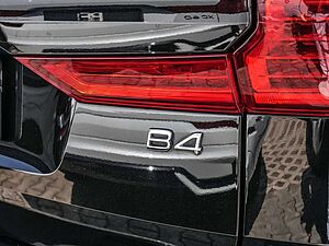 Volvo  B4 R-Design PDC SHZ FACEL. STANDHZ LED
