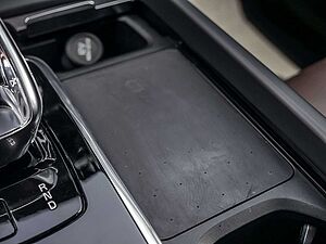 Volvo  B4 Inscription AWD KAMERA H/K NAVI LED