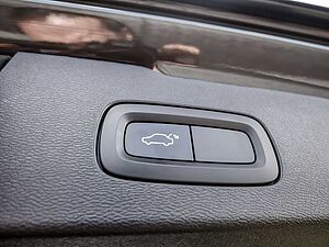 Volvo  T4 Inscription LEDER KAMERA HGSD NAVI LED