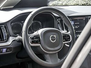 Volvo  T4 Inscription LEDER KAMERA HGSD NAVI LED