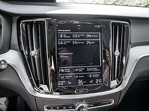 Volvo  T4 Inscription LEDER KAMERA HGSD NAVI LED