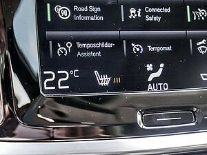 Volvo  T4 Inscription LEDER KAMERA HGSD NAVI LED