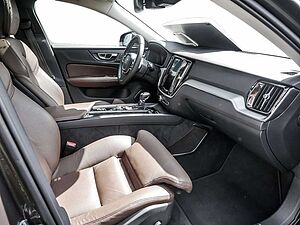 Volvo  T4 Inscription LEDER KAMERA HGSD NAVI LED