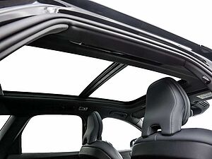 Volvo  T6 R-Design Recharge Plug-In Hybrid AWD