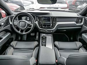 Volvo  T6 R-Design Recharge Plug-In Hybrid AWD