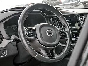 Volvo  T6 R-Design Recharge Plug-In Hybrid AWD