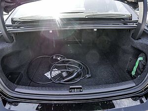Volvo  T8 AWD Ultimate Dark AWD