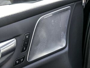 Volvo  T8 AWD Ultimate Dark AWD