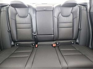 Volvo  T8 Ultimate Dark Recharge Plug-In Hybrid AWD
