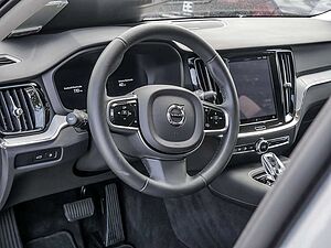 Volvo  Kombi 2.0 Plus Dark Recharge Plug-In Hybrid AWD
