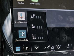 Volvo  Kombi 2.0 Plus Dark Recharge Plug-In Hybrid AWD