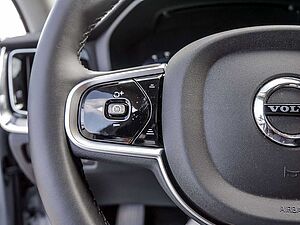 Volvo  Kombi 2.0 Plus Dark Recharge Plug-In Hybrid AWD