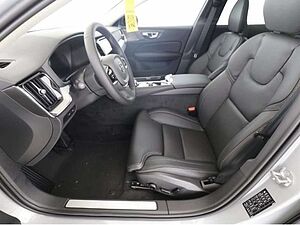 Volvo  T6 Plus Dark Recharge Plug-In Hybrid AWD