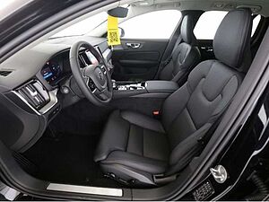 Volvo  T6 Plus Dark Recharge Plug-In Hybrid AWD