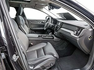 Volvo  T8 Recharge Plus Dark AWD