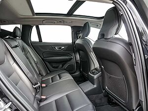 Volvo  T8 Recharge Plus Dark AWD