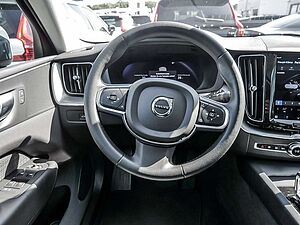 Volvo  2.0 Inscription Expression Recharge Plug-In Hybrid AWD